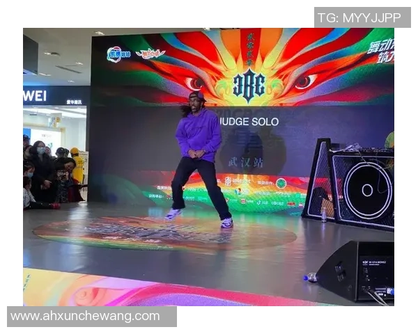 武汉飞盘队在全国街舞大赛中以63分高居积分榜首位